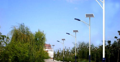 太陽能路燈維護(hù)注意事項(xiàng)